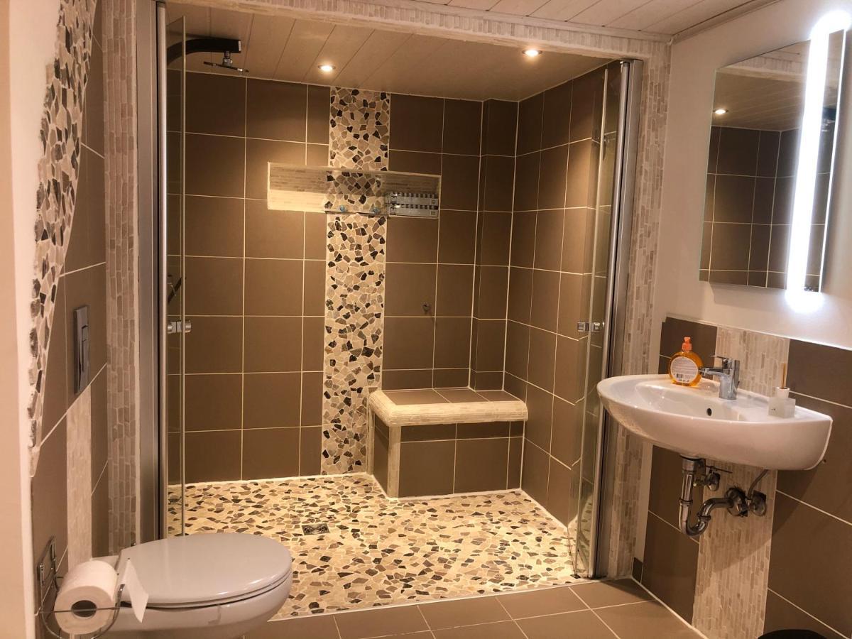 Appartamento Loft Mit 2 Schlafzimmern Und E- Ladestation Fürth Esterno foto