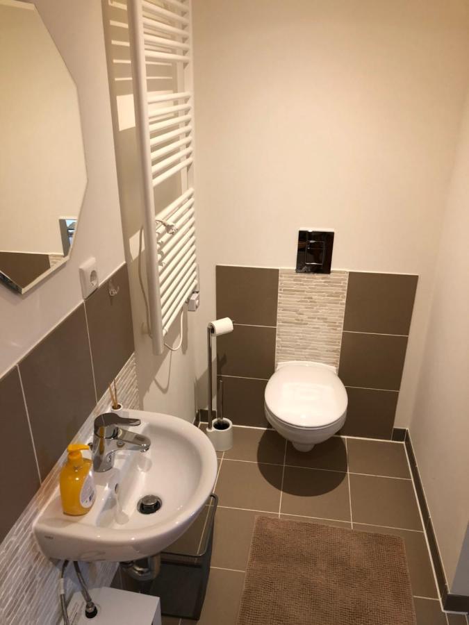 Appartamento Loft Mit 2 Schlafzimmern Und E- Ladestation Fürth Esterno foto