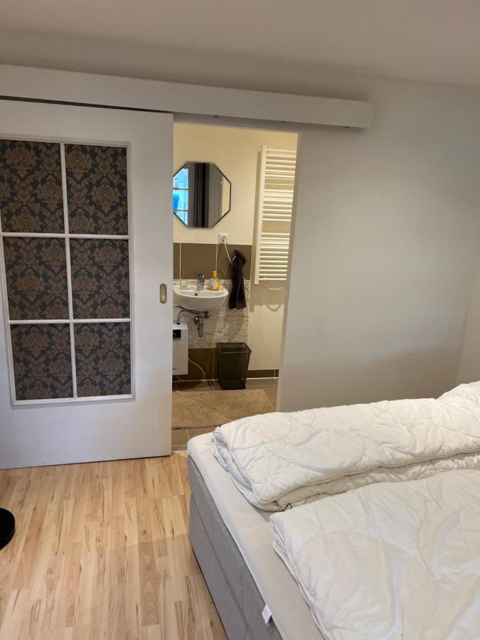 Appartamento Loft Mit 2 Schlafzimmern Und E- Ladestation Fürth Esterno foto