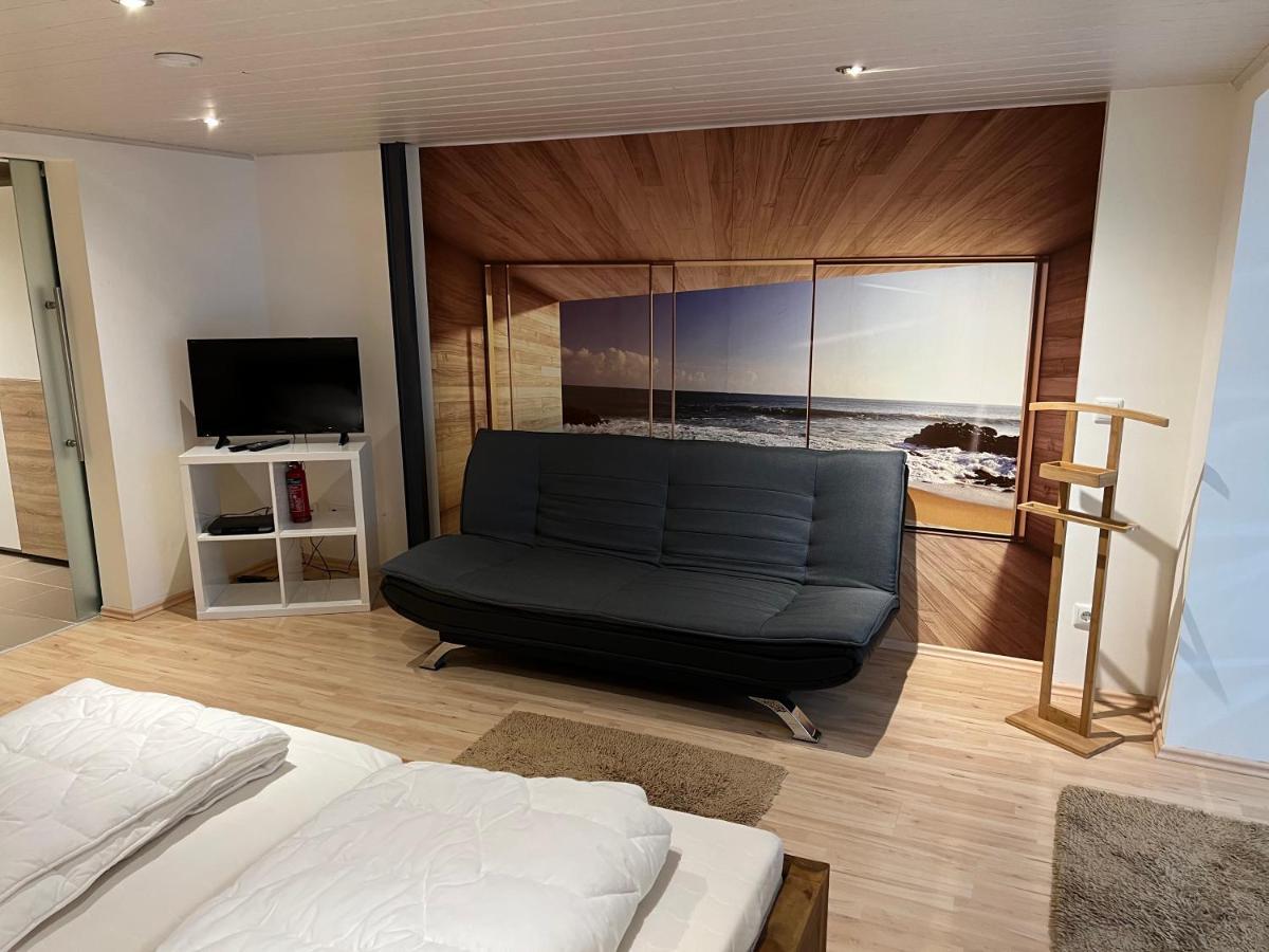 Appartamento Loft Mit 2 Schlafzimmern Und E- Ladestation Fürth Esterno foto