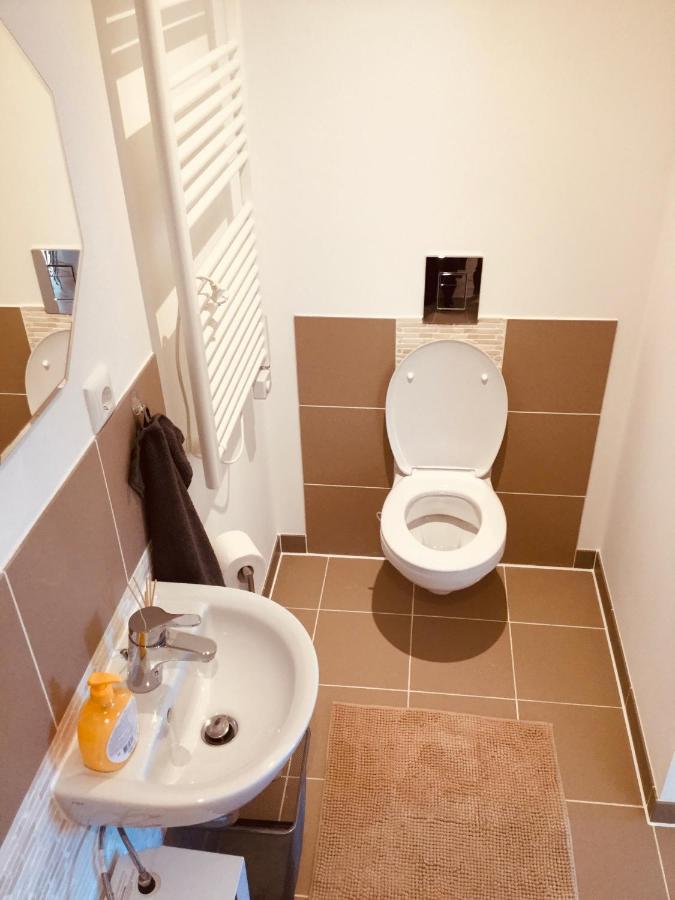 Appartamento Loft Mit 2 Schlafzimmern Und E- Ladestation Fürth Esterno foto